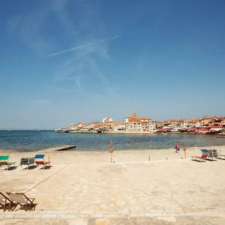 Downtown Beach Apartments Umag Extérieur photo