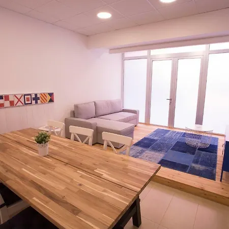 Downtown Beach Apartments Umag Extérieur photo