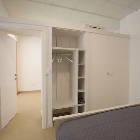 Downtown Beach Apartments Umag Extérieur photo